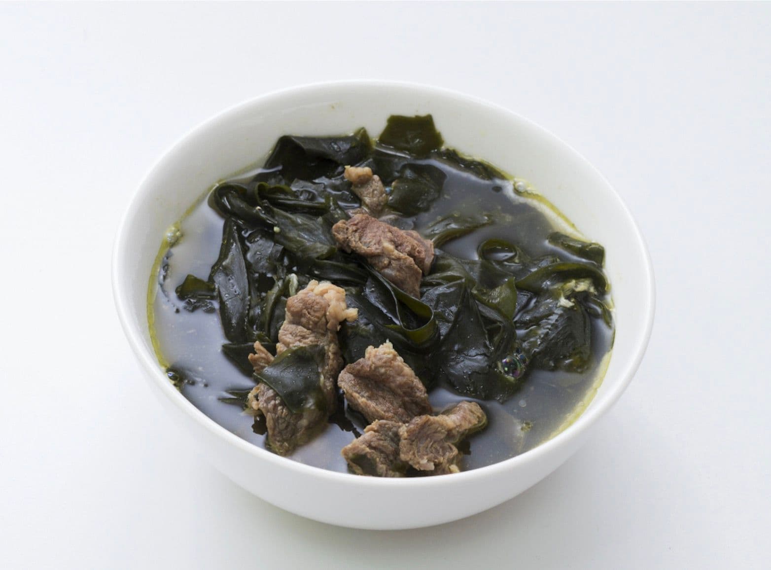 Miyeokguk (Korean Seaweed Soup, 미역국)