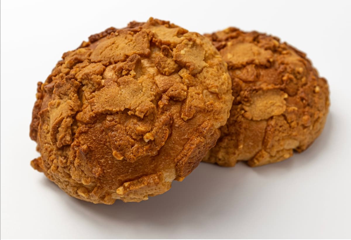 Soboro Bread (Korean Streusel Bread, 소보로빵) Thumbnail