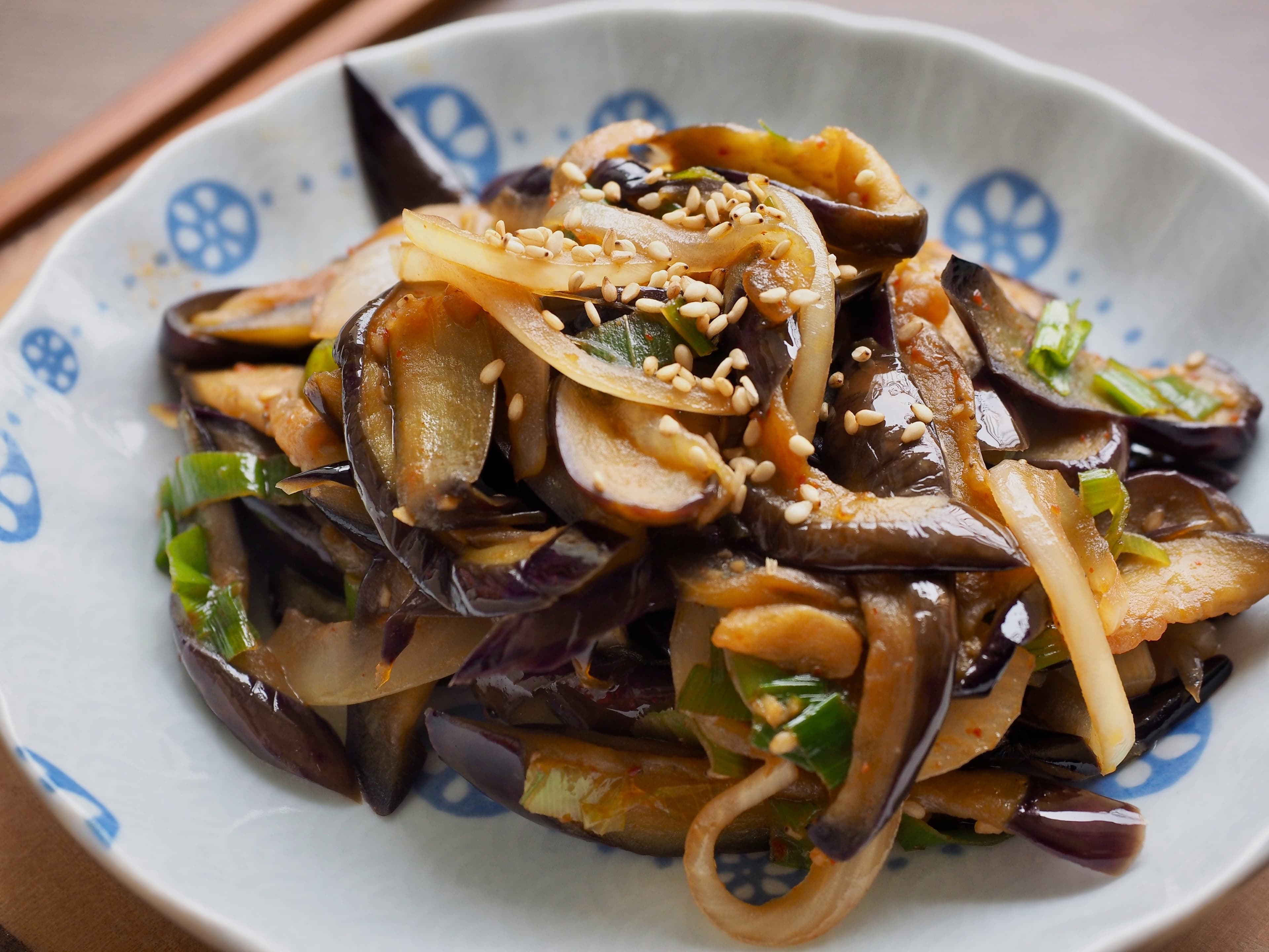 Gaji Bokkeum (Korean Stir-fried Eggplant, 가지볶음)